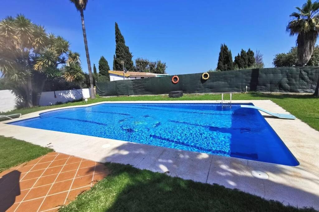 Villa Grande Piscine 5 Min De La Mer Малага Экстерьер фото