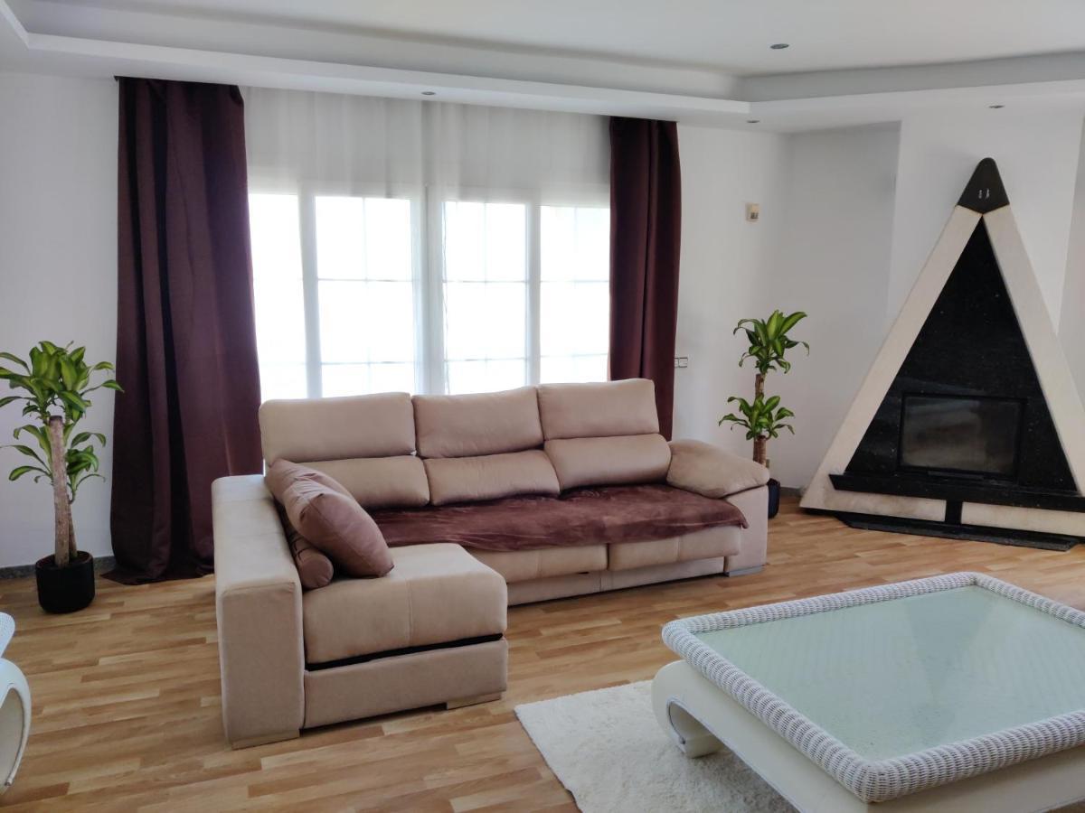 Villa Grande Piscine 5 Min De La Mer Малага Экстерьер фото